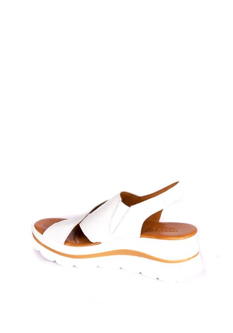 White crossed sandal VINCENT VEGA | FZ886VIT-BIANCO